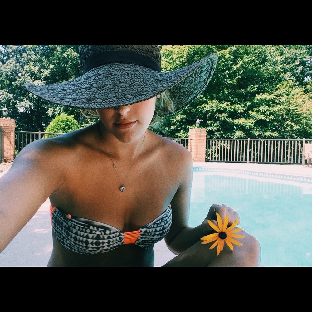 Meet your Posher, Jordyn